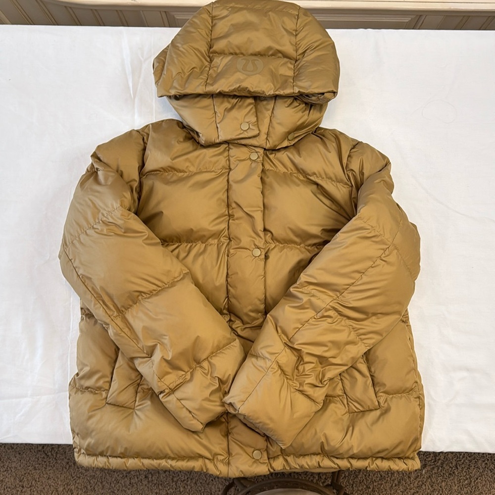 Lululemon Wunder Puff Jacket